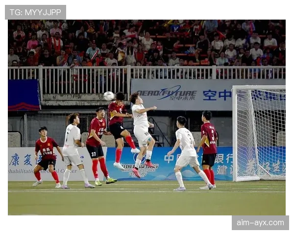 足球巨星首轮激战引爆球迷热情