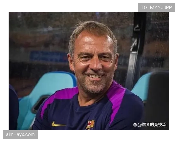 阿拉维斯主帅携独特战术风格亮相，新赛季前景引热议