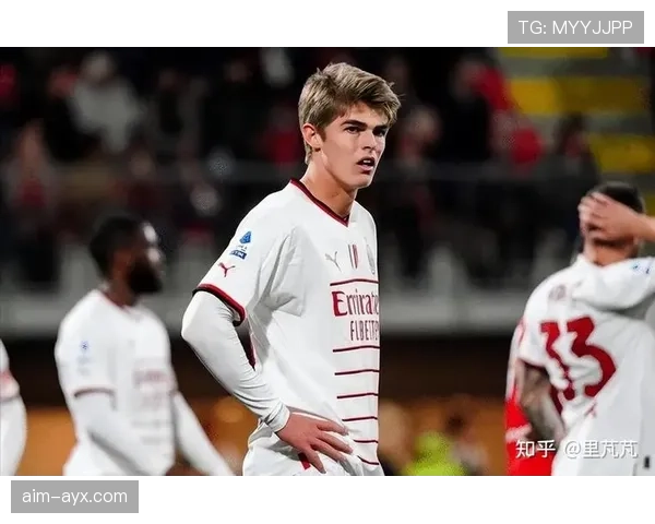 德凯特拉雷表现稳健,过人技巧惊艳赛场,尽显艺术家风采 德凯特拉雷表现稳健,过人技巧惊艳赛场,尽显艺术家风采